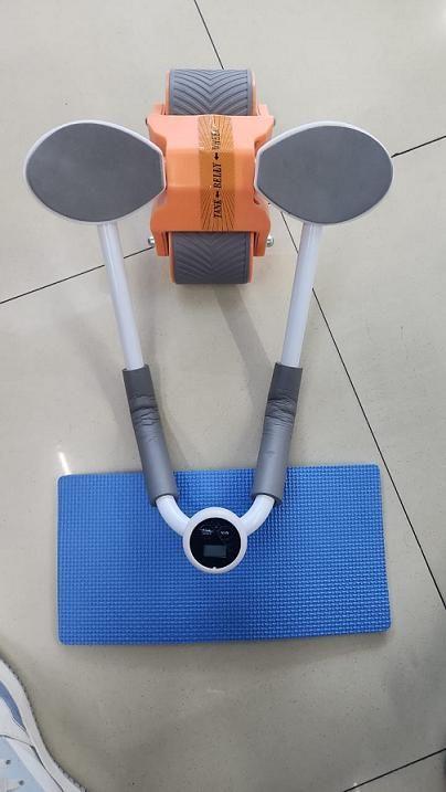 Abdominal Exercise Roller with Automatic Rebound
