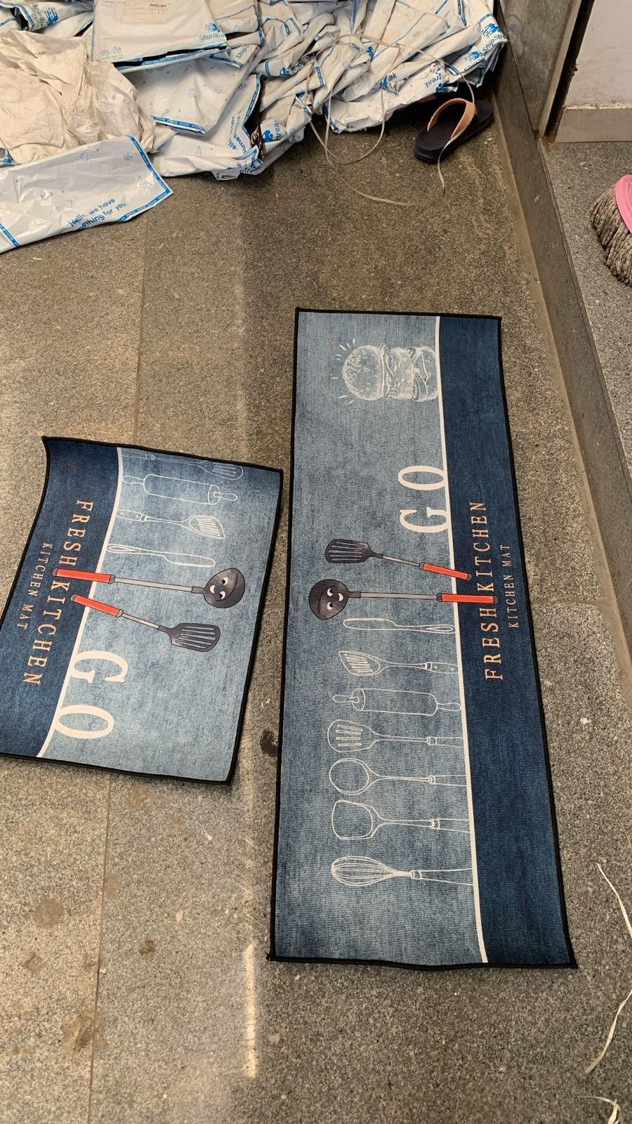 Soft Cotton Rubber Floor Mat with Geometric Runner Set